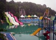 虹のホリデー・リゾート2-14の訪問者のための大人のプール水スライド