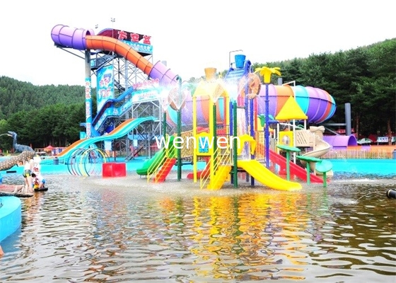 組合せ色ホテルのプールのための相互水公園の運動場